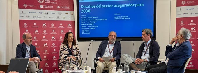 Unespa aclara que el foco en simplificación está en la normativa en tramitación y futura Unespa aclara que el foco en simplificación está en la normativa en tramitación y futura